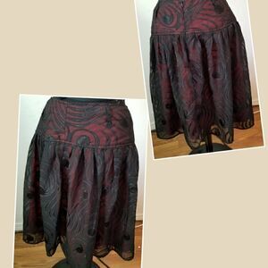 Worthington  back/red  skirt size 10